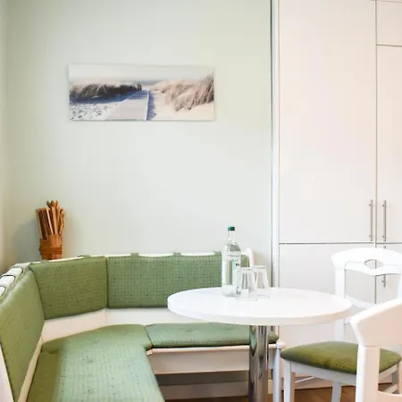 1 Haus Meeresrauschen Apartment *