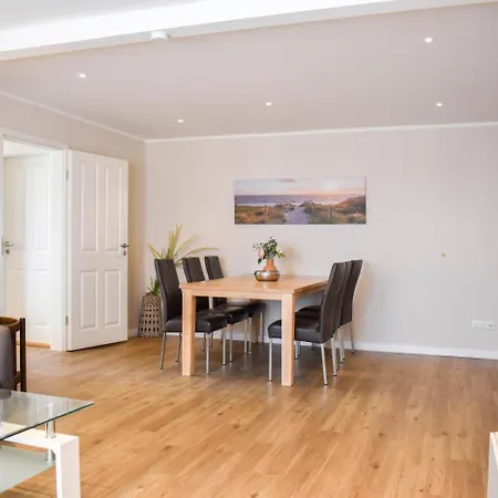 1 Haus Meeresrauschen *